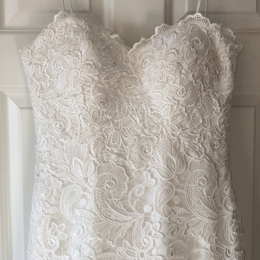 Martina Liana never worn lace wedding dress